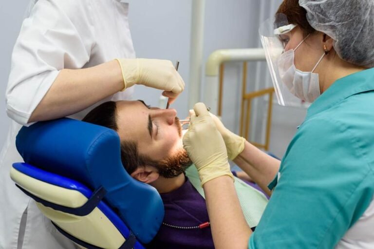 One Screw, One Crown: How Modern Tooth Replacement Works